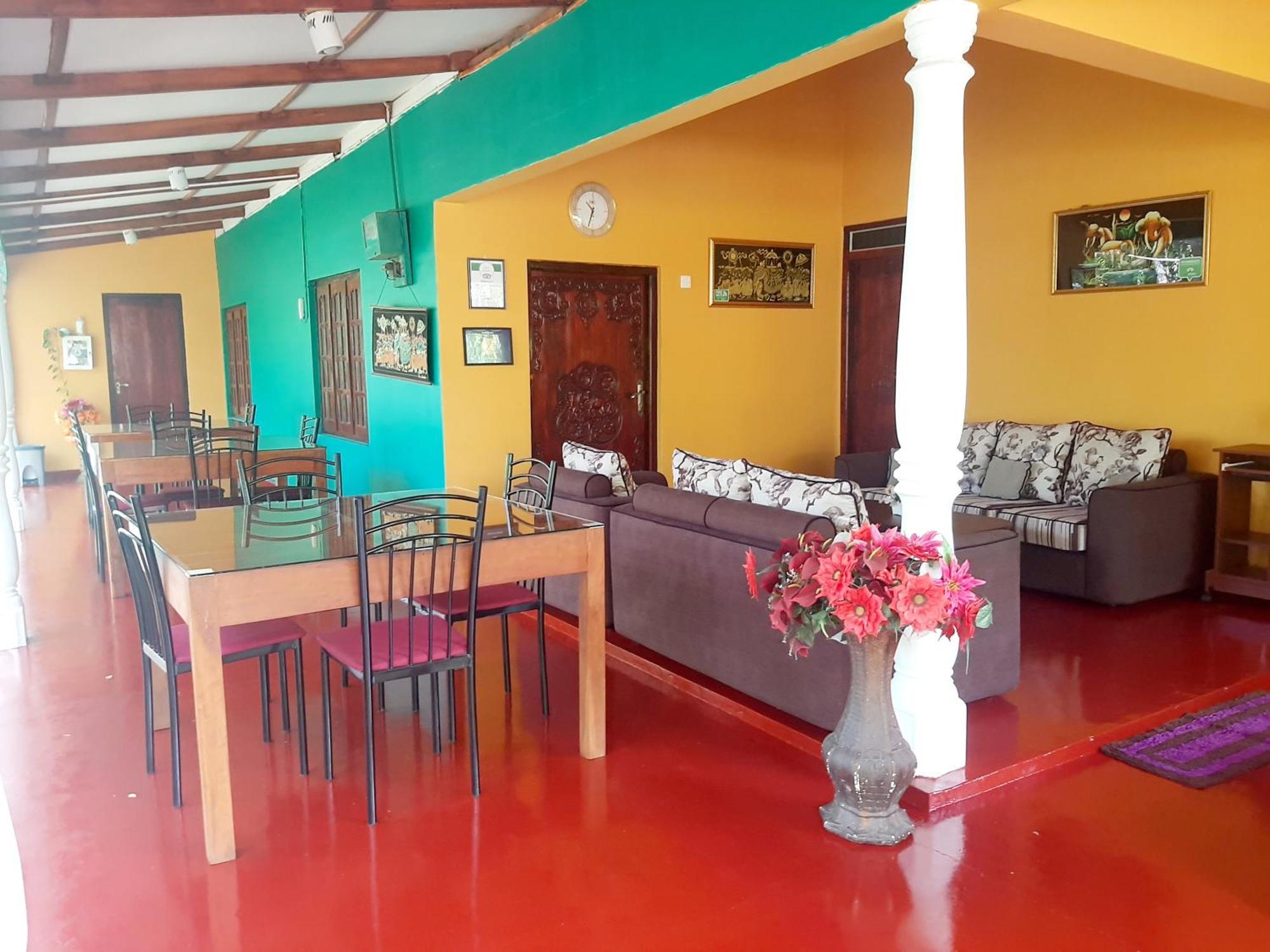 Palitha Homestay Szigirija Kültér fotó