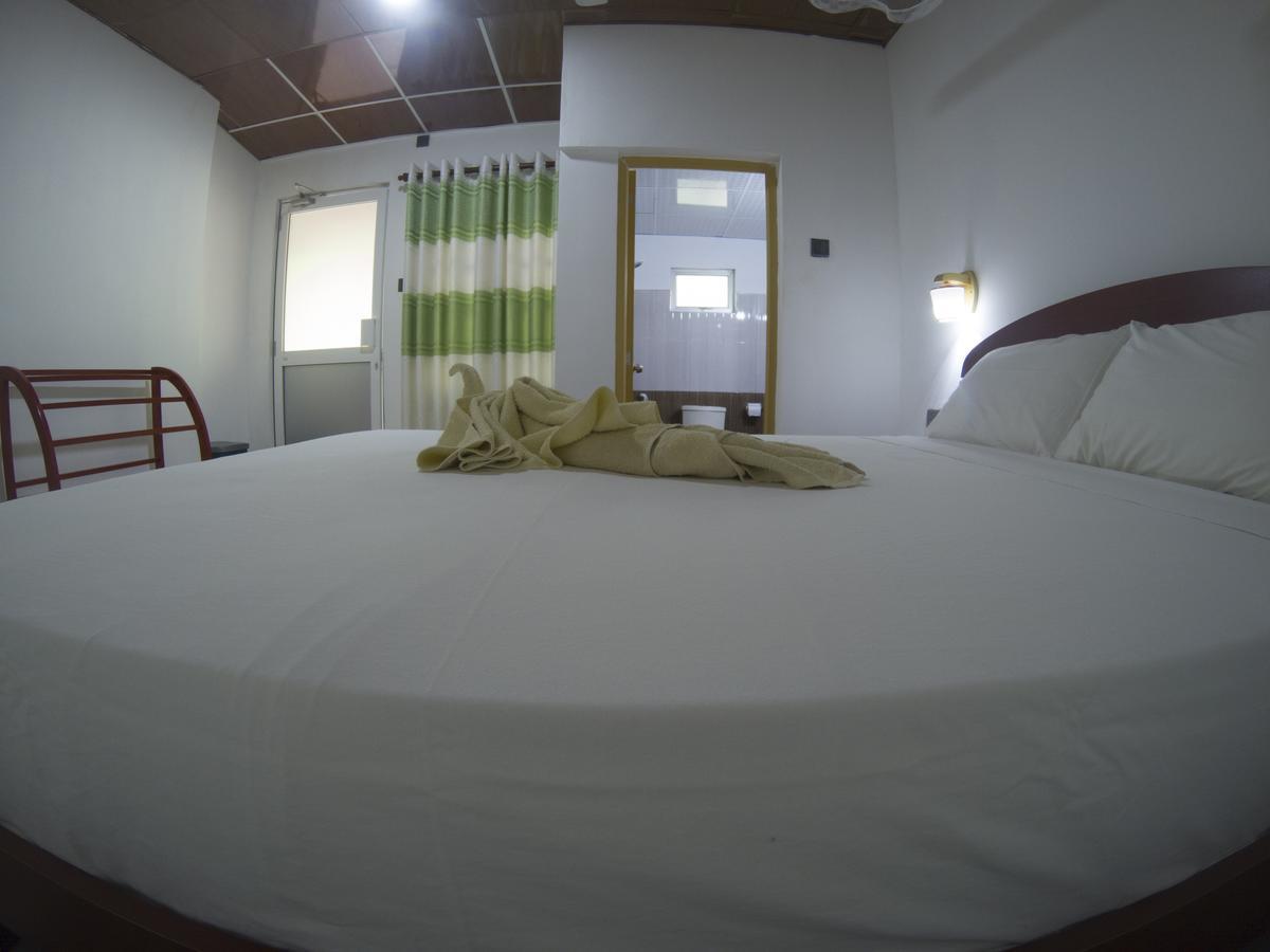 Palitha Homestay Szigirija Kültér fotó